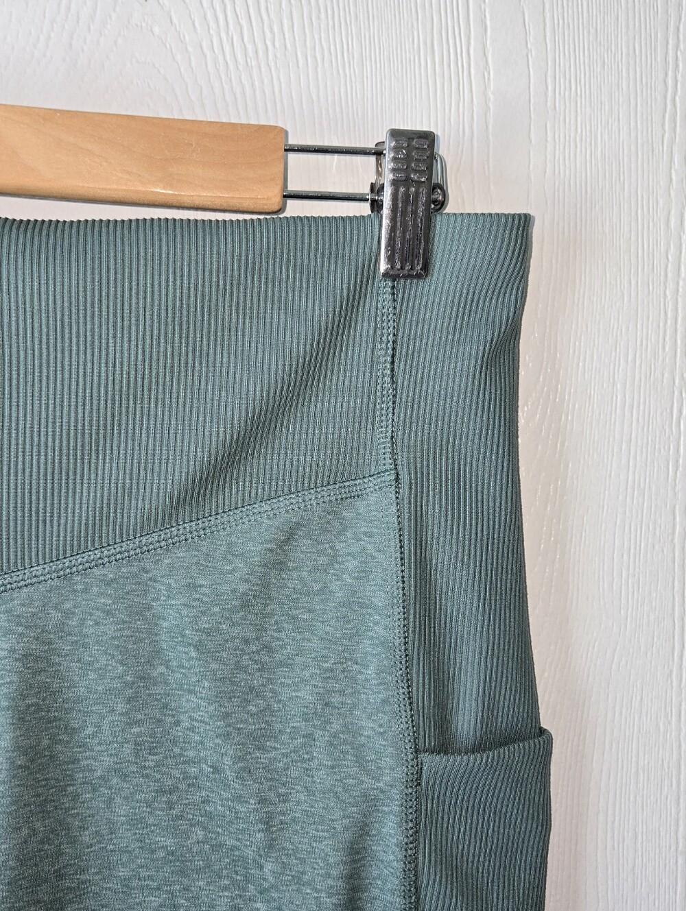 The North Face Dune Sky Tight Shorts - Picture 3 of 9
